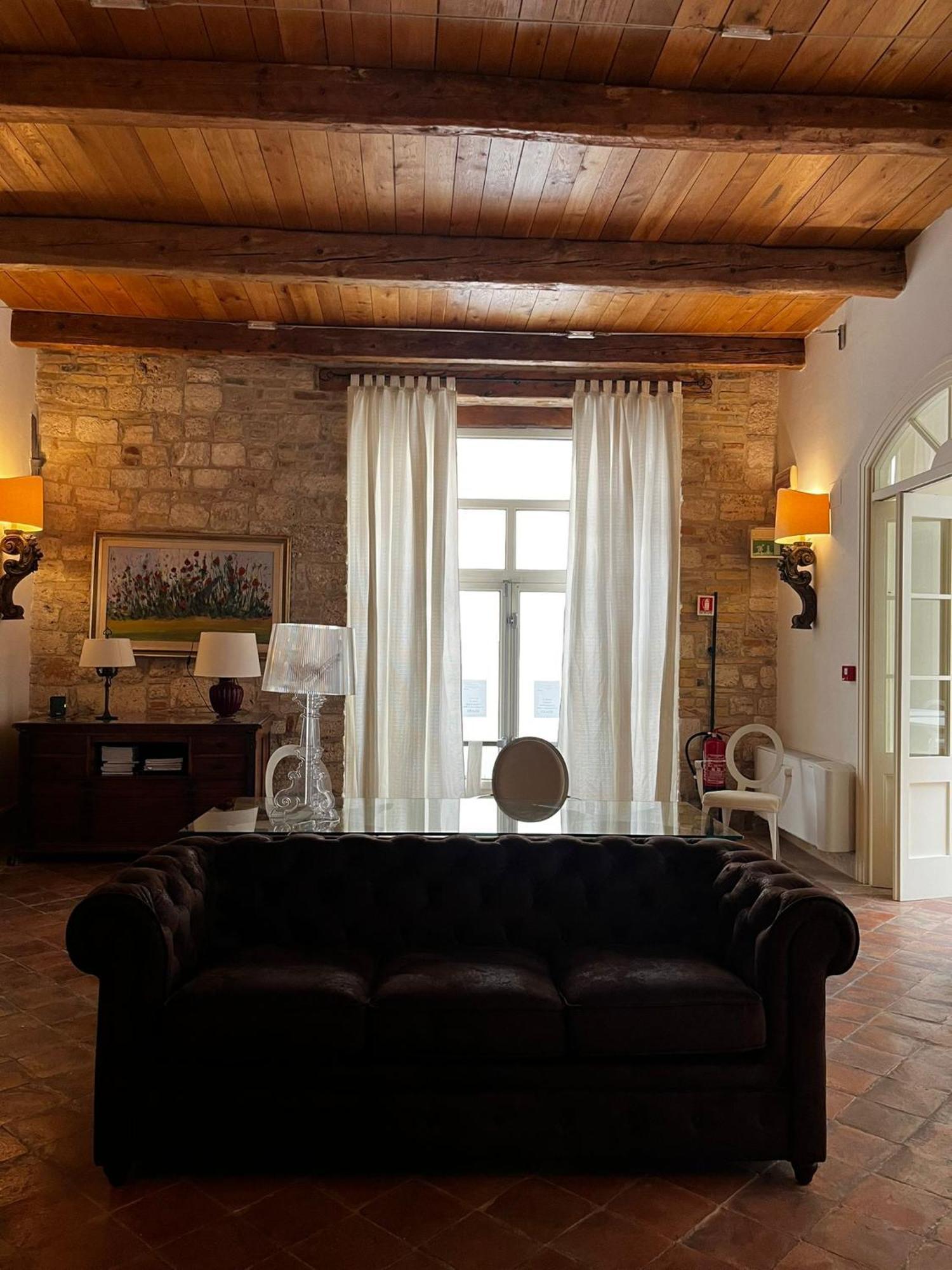 Hotel & Residenza 100 Torri Ascoli Piceno Exterior photo
