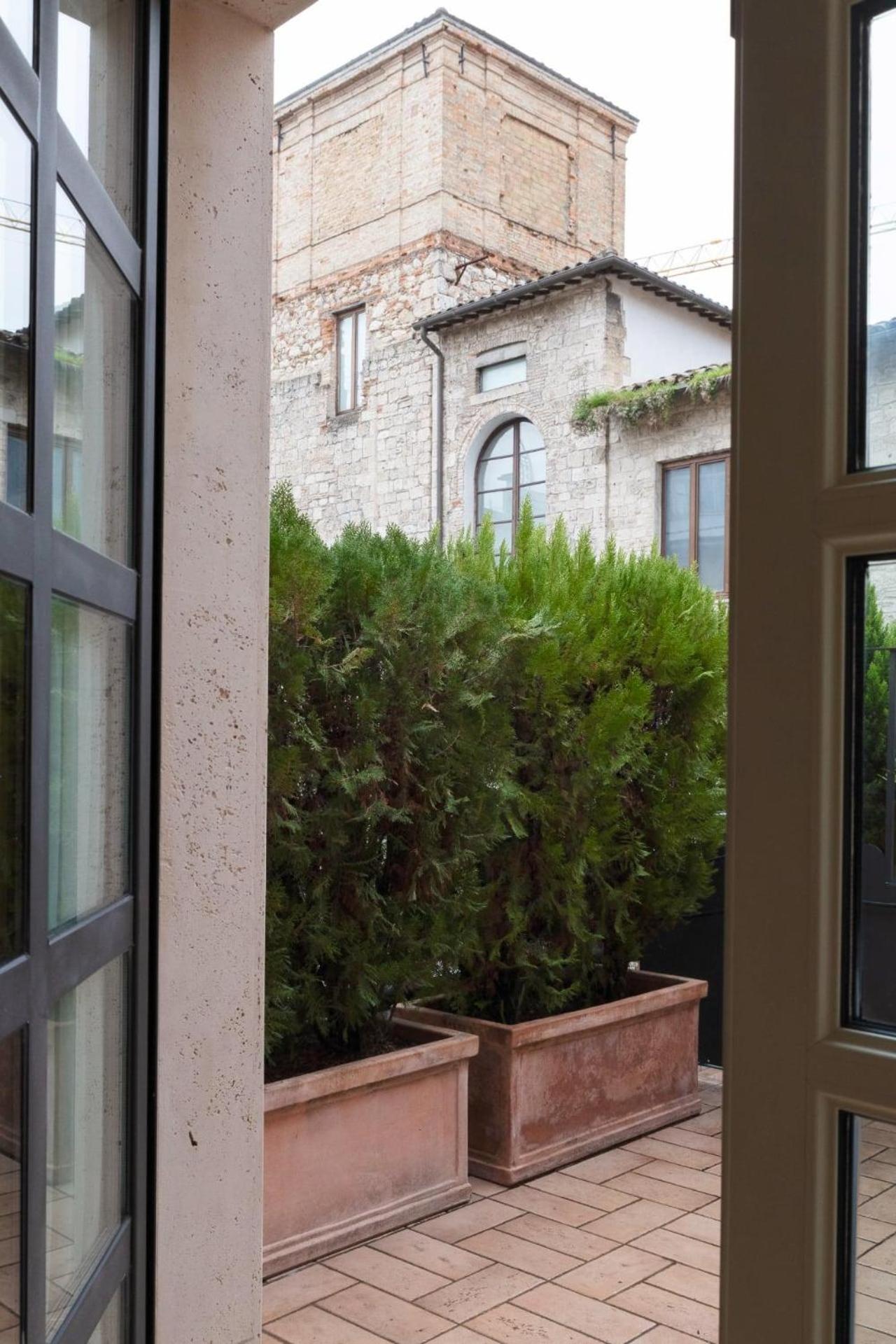 Hotel & Residenza 100 Torri Ascoli Piceno Exterior photo