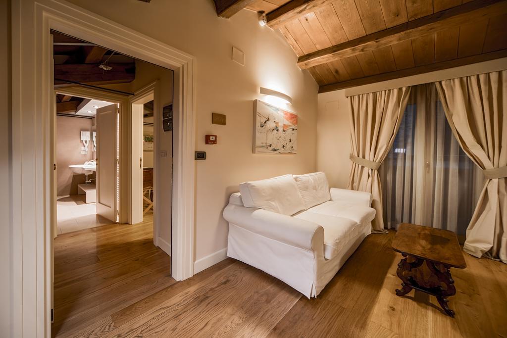 Hotel & Residenza 100 Torri Ascoli Piceno Exterior photo